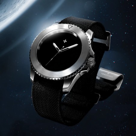 Venezianico Nereide Ultrablack 3921510 Automatic Musou Black™ Dial 42mm Stainless Steel Case Nylon Strap Watch